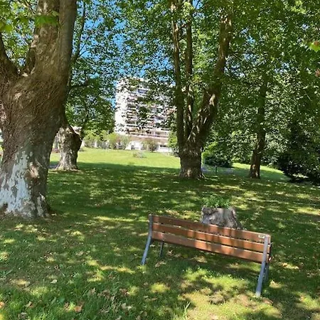Superbe T3 Lumineux Sur Parc Arbore Avec Piscine Apartment