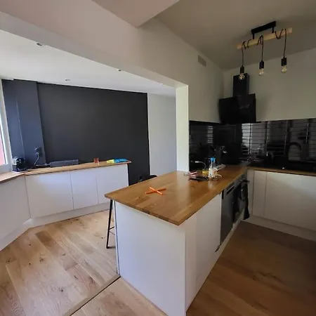 Superbe T3 Lumineux Sur Parc Arboré Avec Piscine Anglet